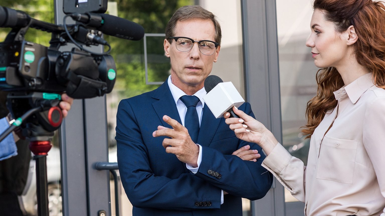 महावितरणविरोधात तक्रार घेऊन जाधव पोहचले आयोगाकडे