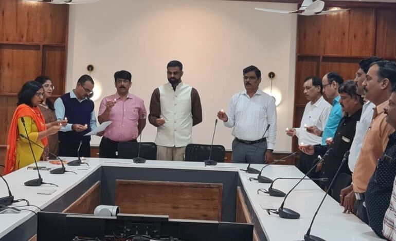 क्रांतिदिनी संपूर्ण जिल्ह्यात पंचप्रण प्रतिज्ञा उत्साहात