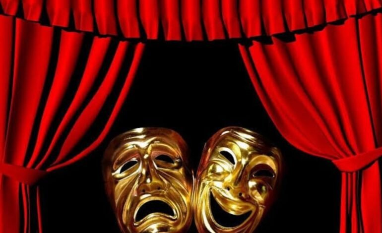 जिल्हास्तरीय रेड रिबन नाट्य स्पर्धा संपन्न