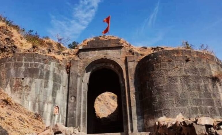 किल्ले वंदनगड येथे श्रावणी महापुजा व पालखी सोहळ्याचे भव्य आयोजन