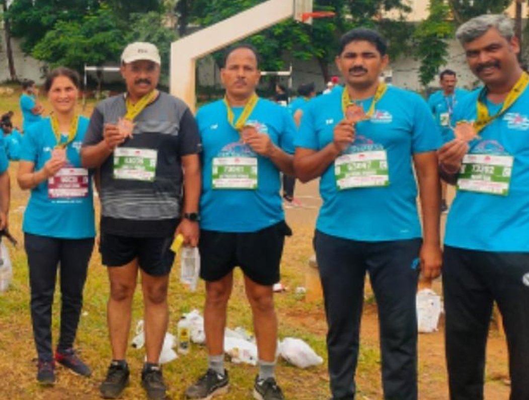 चिंधवलीच्या पवार बंधूंनी सातारा हिल हाफ मॅरेथॉन मधून तरुणांना दिली नवी प्रेरणा