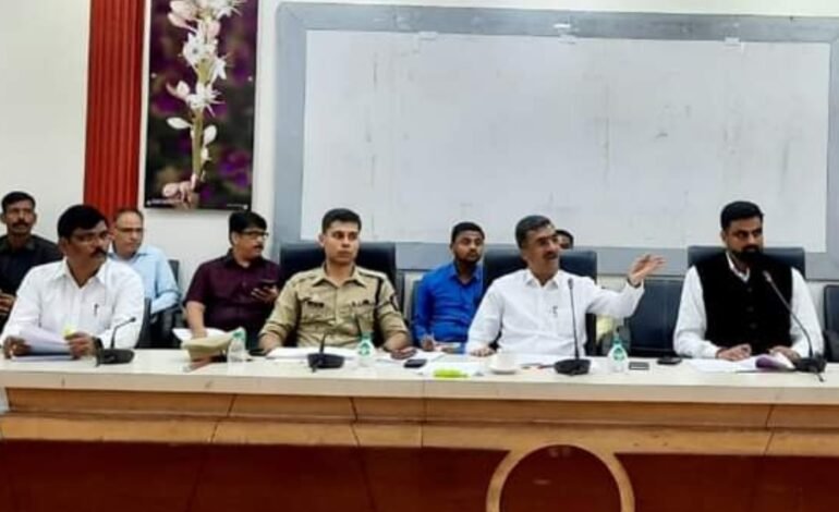 दिव्यांगांसाठीच्या योजनांमध्ये सुसूत्रता आणावी – पालकमंत्री शंभूराज देसाई