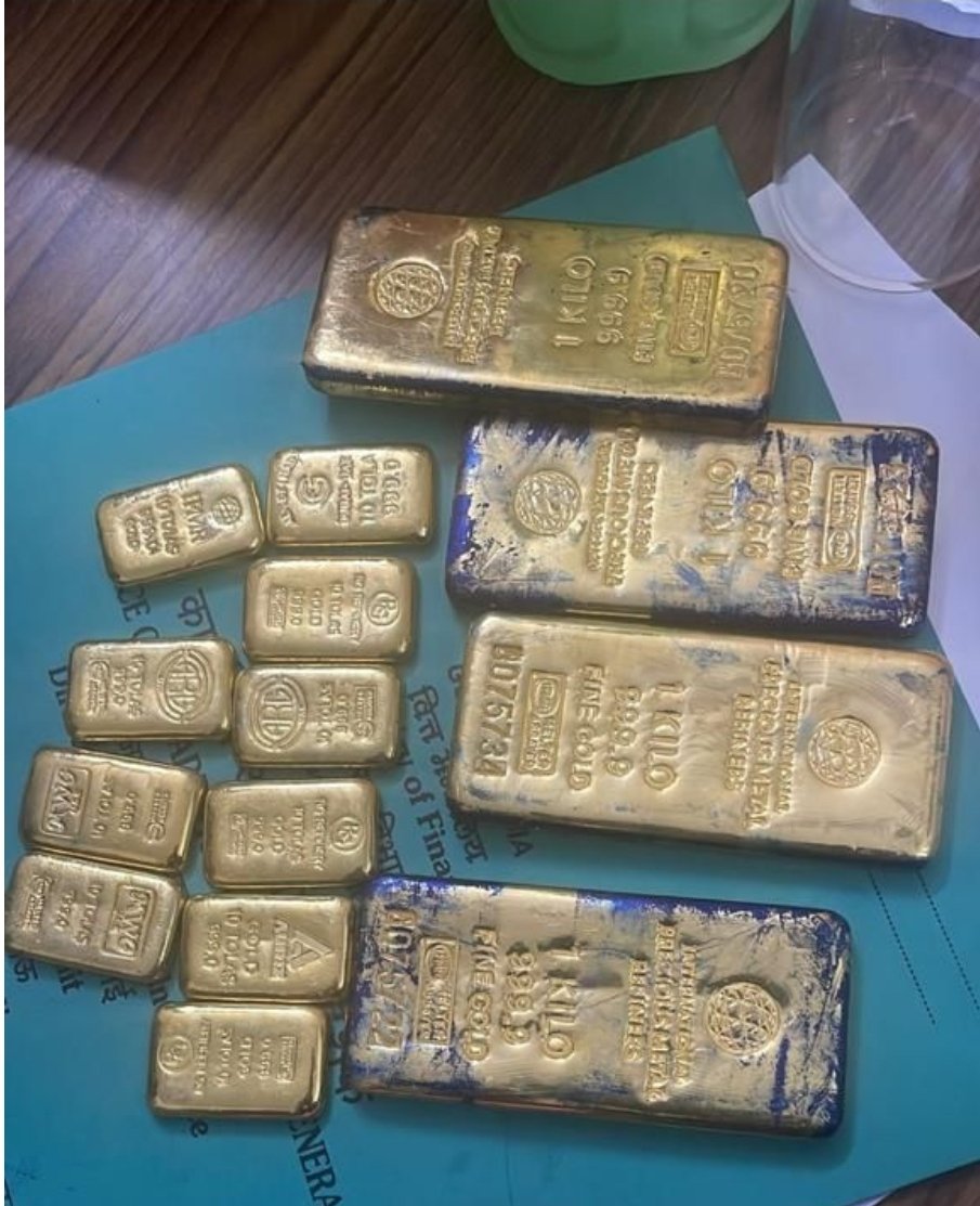 देशभरातील कारवाईत डीआरआयने सोन्याच्या तस्करीच्या मोठ्या टोळीचा केला पर्दाफाश