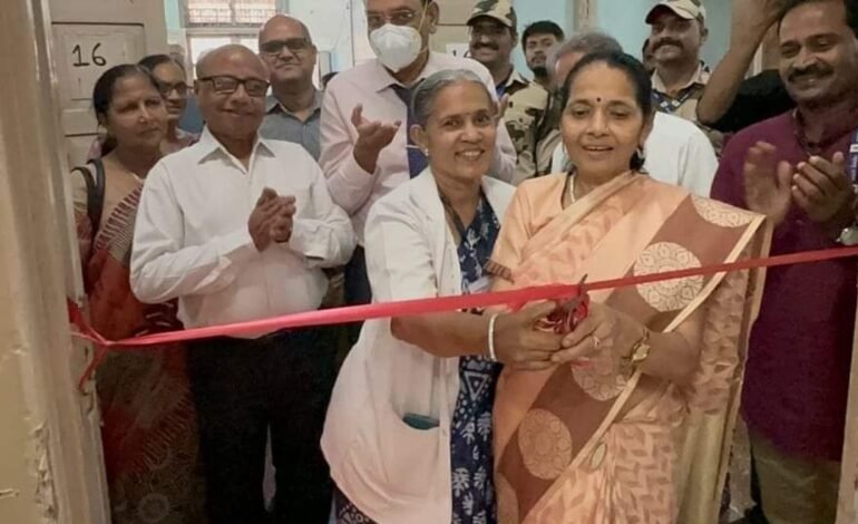 ससून सर्वोपचार रुग्णालयास २५ लाख रुपयांच्या सोनोग्रॉफी मशीनची देणगी