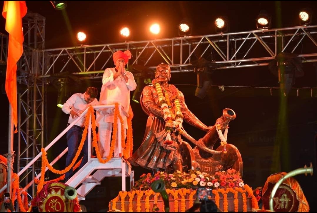 सातारा येथे शाही दसरा सोहळा मोठ्या उत्साहात साजरा