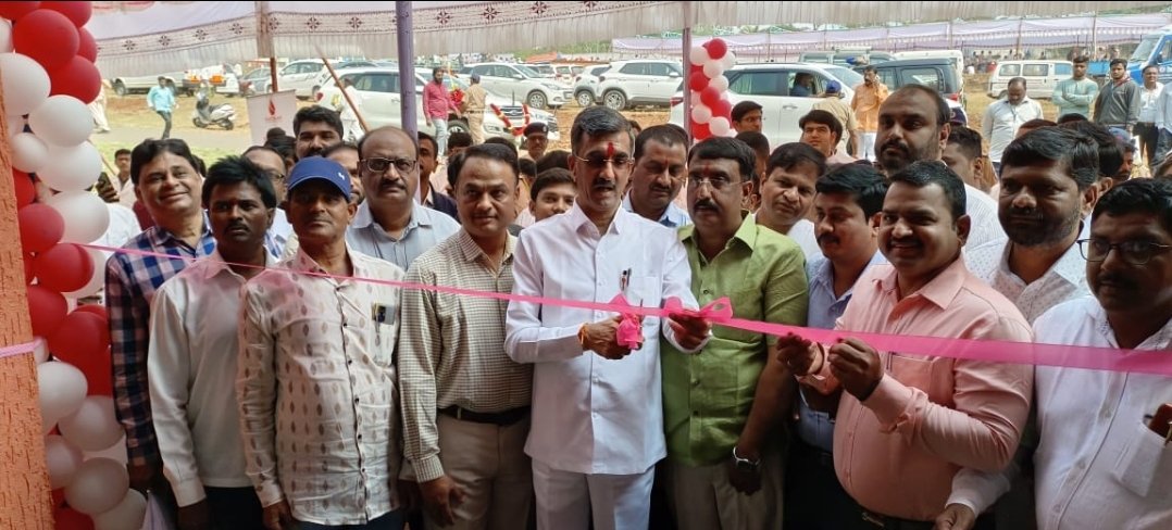 पालकमंत्री शंभूराज देसाई यांच्या वाढदिवसाचे औचित्य साधून आरोग्य शिबीराचे आयोजन