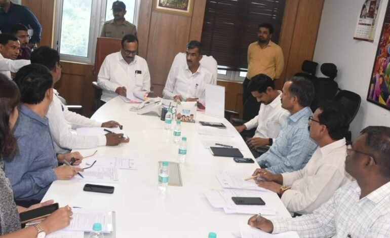 धनगर समाजाच्या मागण्यांबाबत शासन सकारात्मक! मा. ना. शंभूराज देसाई यांच्याकडून ग्वाही