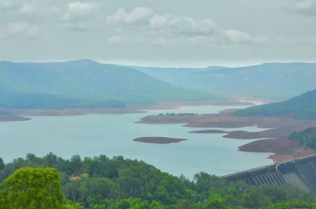 कोयना धरणात पाणी कमी असल्यामुळे कमतरतेच्या अनुषंगाने सिंचन आणि विज निर्मितीच्या पाणी वापरामध्ये कपात प्रस्तावित