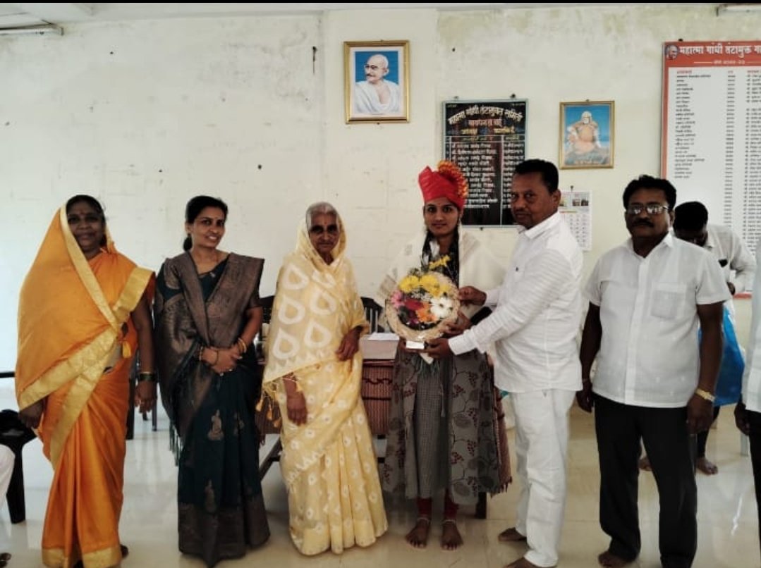 गौरी भोसले यांचा, बावधन तंटामुक्त समिती च्या वतीने सत्कार