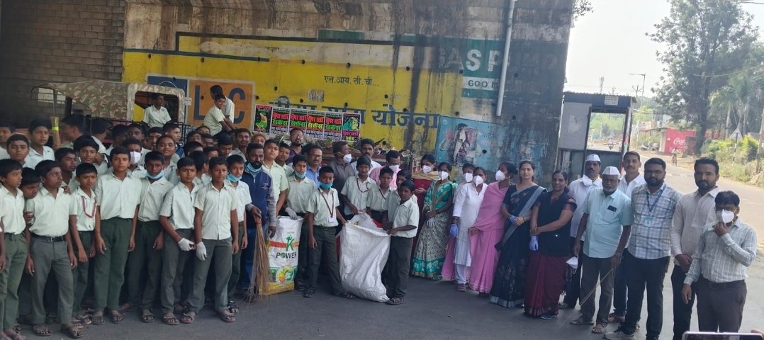 ग्रामपंचायत सुरूर ता. वाई येथे स्वच्छ भारत मिशन अंतर्गत महास्वच्छता अभियान