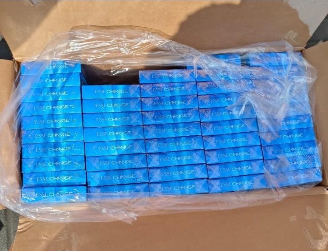 महसूल गुप्तचर संचालनालय – मुंबई विभागीय युनिटने न्हावा शेवा बंदरातून 10.08 कोटी रुपयांच्या परदेशी सिगारेटचा कंटेनर पकडला