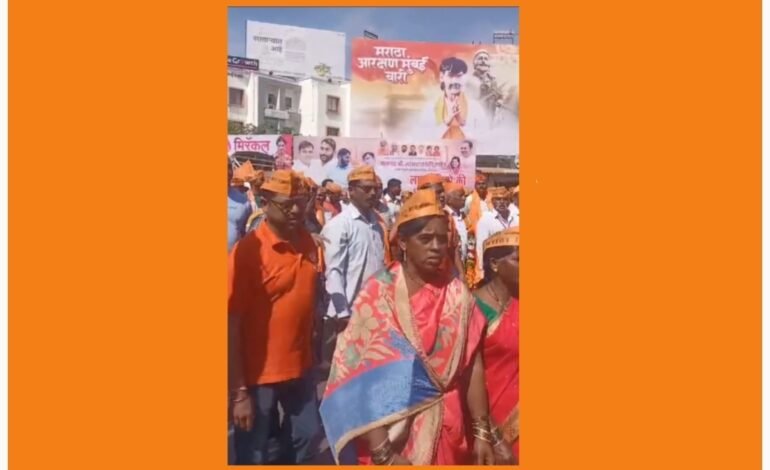 राजधानी सातारा येथून मावळ्यांची फौज मराठा योद्धा मनोज जरांगे-पाटील यांच्या आंदोलनात सहभागी होण्यासाठी मुंबईकडे रवाना