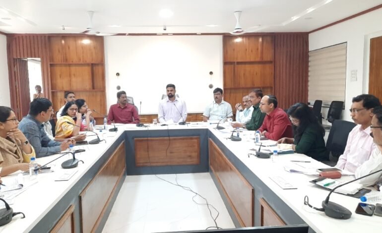 नवमतदार नोंदणीचा टक्का वाढविण्यासाठी विशेष परिश्रम घ्या