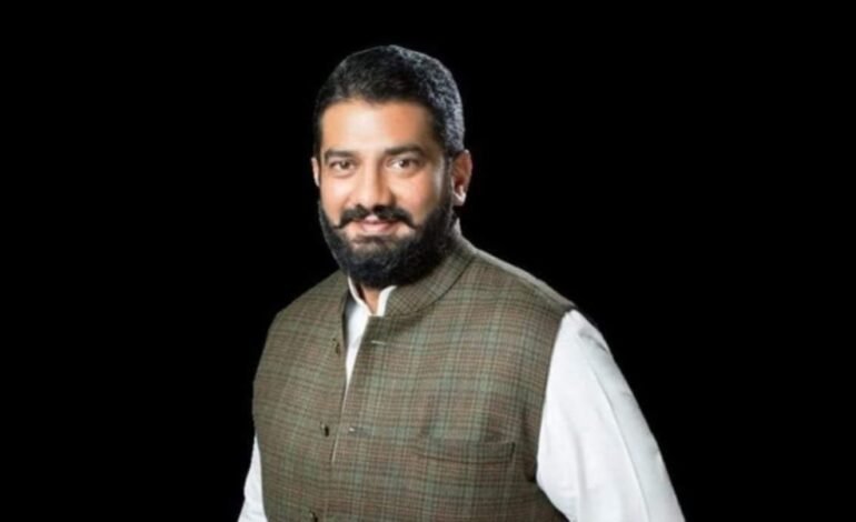 मुनावळे येथे जागतिक दर्जाच्या वॉटर स्पोर्ट्स, जलपर्यटनाला मंजुरी. शासनाकडून ४५.३८ कोटी रुपये मंजूर.