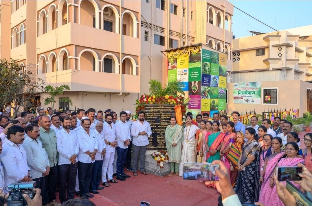 महिला व बालविकास मंत्री कु. आदिती तटकरे यांच्या हस्ते श्री क्षेत्र ओझर येथे बायोगॅस निर्मिती प्रकल्पाचे उद्घाटन