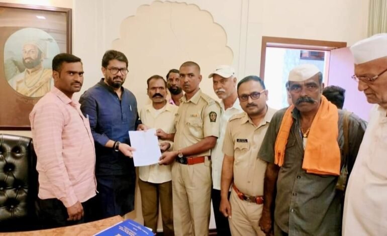 आ.श्रीमंत छ. शिवेंद्रसिंहराजे भोसले यांचेमुळे अस्वलाच्या हल्ल्यातील जखमींना मिळाली १० लाखाची मदत