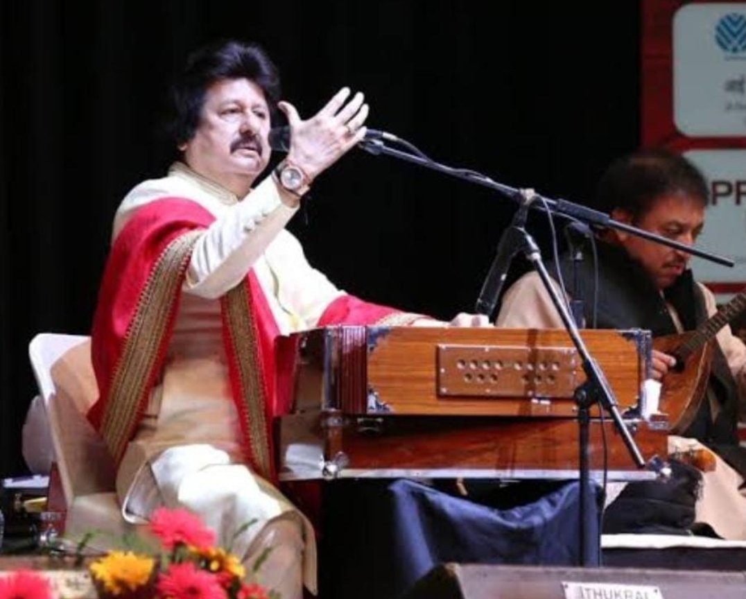 रिक्षा असो किंवा मर्सिडिज प्रत्येकाला हळवा करणारा आवाज हरपला