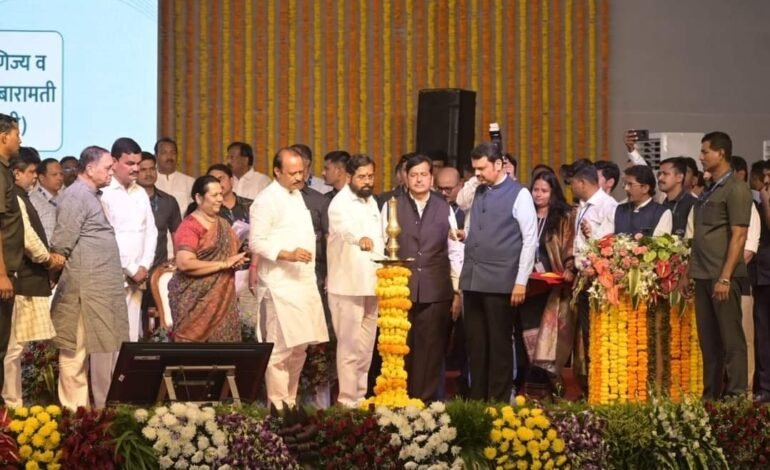 भव्य ‘नमो महारोजगार मेळाव्या’सह विविध विकास कामांचे मुख्यमंत्री एकनाथ शिंदे यांच्या हस्ते उद्घाटन