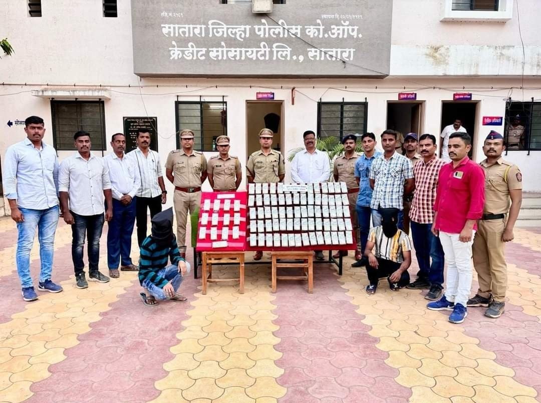 बोपेगाव ता. वाई येथील कोहिनूर हॉटेल समोर पार्क केलेल्या ट्रॅव्हल्स मधून बॅगलिफटींग करणा-या २ आरोपीना रायबरेली राज्य – उत्तरप्रदेश येथून अटक