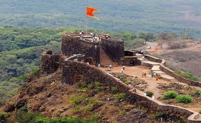 पश्चिम घाट एकात्मिक पर्यटन विकास आराखड्यातील प्रतापगड येथील कामांना सुरुवात