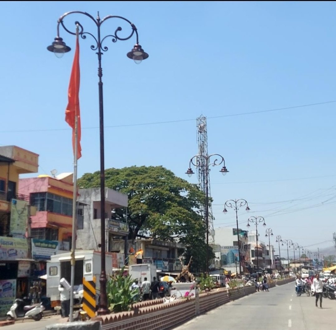 आ.श्रीमंत छ. शिवेंद्रसिंहराजे भोसले यांनी सुशोभीकरणातून मेढा शहराचा चेहरा मोहराच बदलला