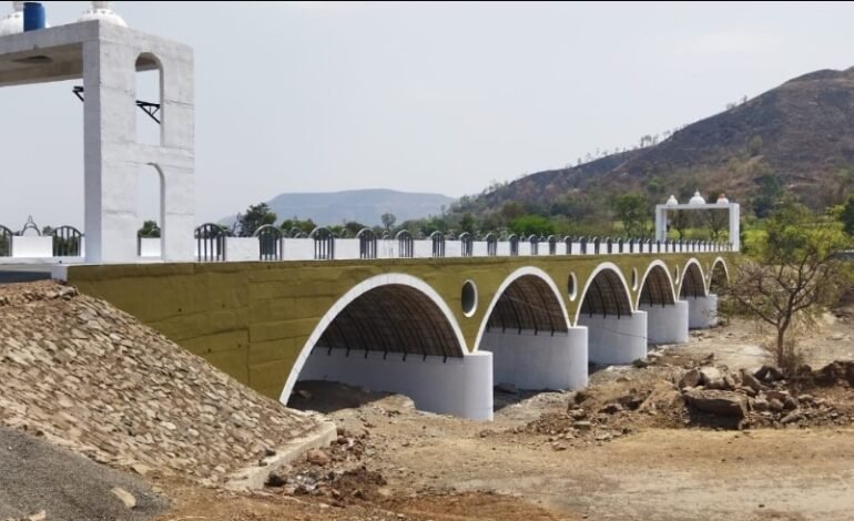 धोम धरणाखालील नवा पूल वाहतुकीसाठी सज्ज..