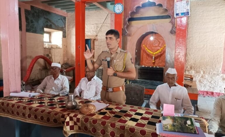 भुईंजचा जेष्ठ नागरिक संघ हा आदर्श संघ असून त्याचे अनुकरण राज्यभर करण्यासारखे आहे – स.पो.नि. रमेश गर्जे