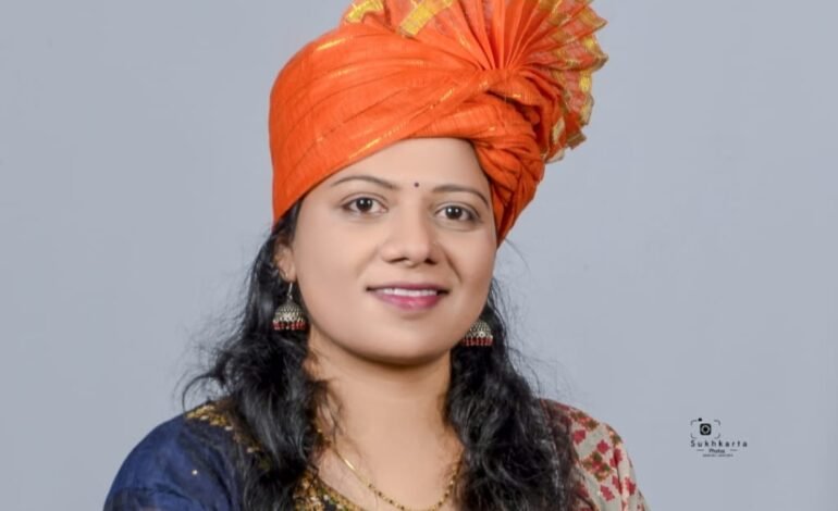 कु.स्नेहा दिलीप शिर्के हिची पोलीस उपनिरीक्षक पदी निवड