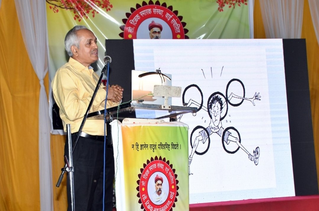 व्यंगचित्र म्हणजे चित्रकला आणि विनोदबुद्धी या दोन कलांचा संगम – प्रसिद्ध मराठी व्यंगचित्रकार श्री. प्रशांत कुलकर्णी