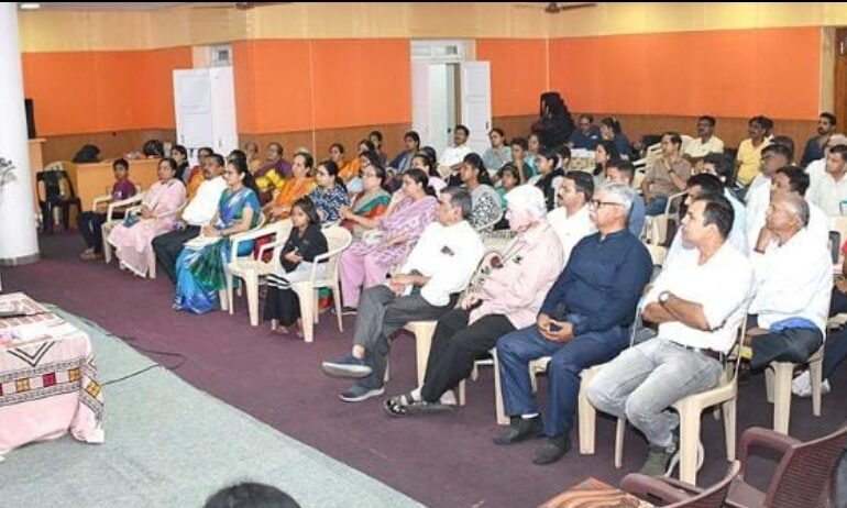 लोकमान्य टिळक संस्था आयोजित १०८ व्या वसंत व्याख्यानमालेच्या अकराव्या पुष्पात आर्टिफिशियल इंटेलिजन्स अँड इंडस्ट्री 4.0 या विषयावर मार्गदर्शन