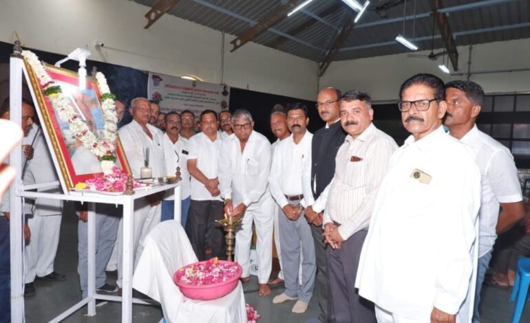 अजिंक्यतारा साखर कारखाना कार्यस्थळावर ऊस पिक शेतकरी कार्यशाळेस शेतकरी वर्गाचा उत्स्फूर्त प्रतिसाद..