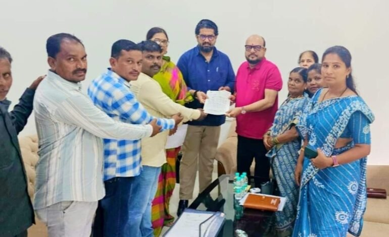 भीमाबाई आंबेडकर नगरातील नागरिकांची पाणीपट्टी माफ करा आ.श्रीमंत छ. शिवेंद्रसिंहराजे भोसले यांच्या मागणीला ना. गुलाबराव पाटील यांचा सकारात्मक प्रतिसाद