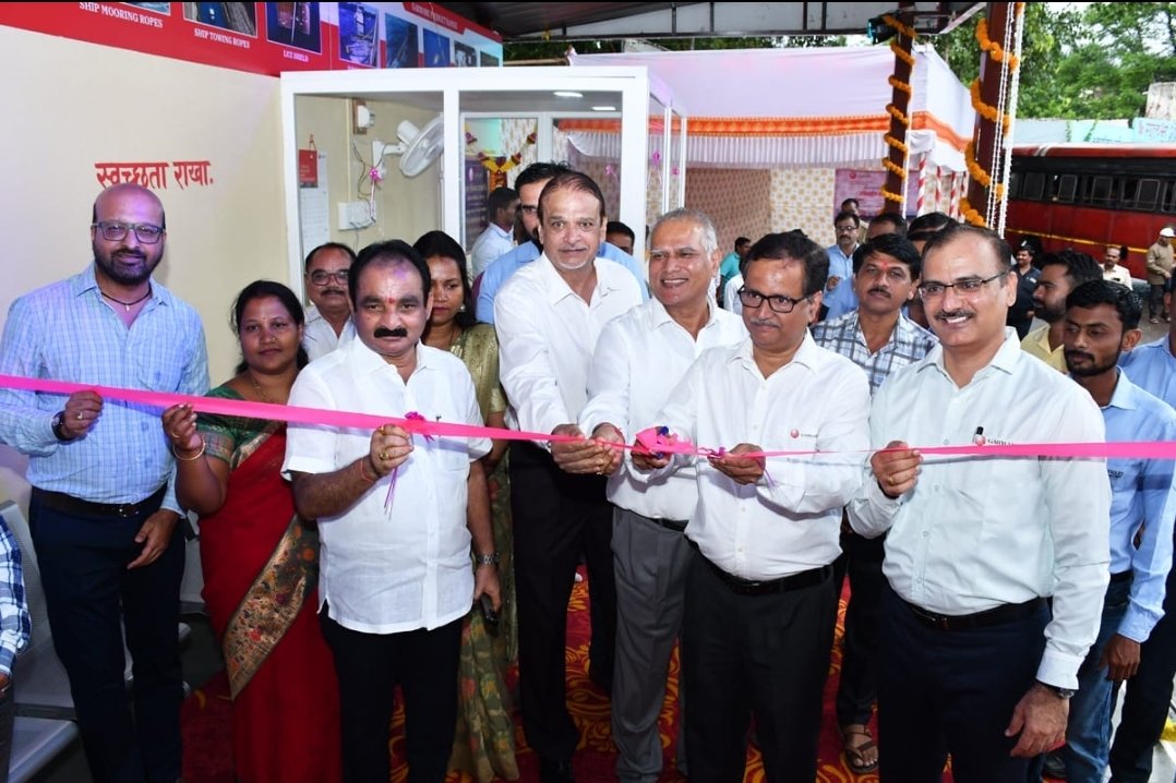 गरवारे परिवाराचा वाईच्या विकासामध्ये माेठा सामाजिक वाटा – आमदार मकरंद पाटील