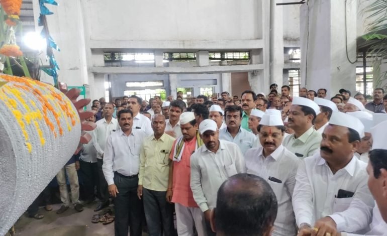 ‘किसन वीर-खंडाळा’ पुर्ण ताकतीने चालविणार नितीन पाटील; मील रोलर पुजन उत्साहात