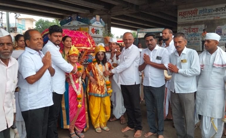 भुईंज येथे आषाढी एकादशीच्या पुर्व संध्येला भव्य दिंडी सोहळ्याचे आयोजन