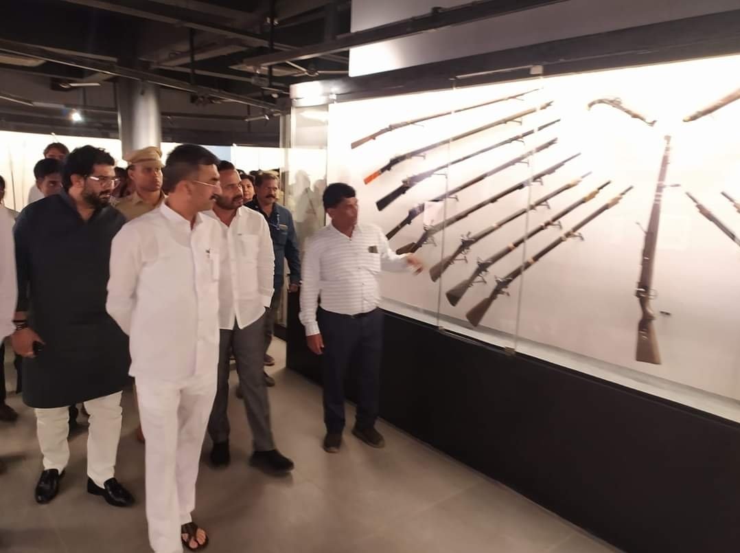 छत्रपती शिवाजी महाराजांच्या वाघनखांच्या स्वागतासाठी सातारा नगरी उत्सुक