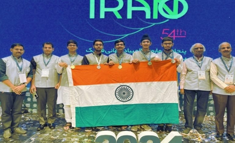54व्या आंतरराष्ट्रीय भौतिकशास्त्र ऑलिंपियाड 2024 मध्ये भारतीय विद्यार्थ्यांची चमकदार कामगिरी
