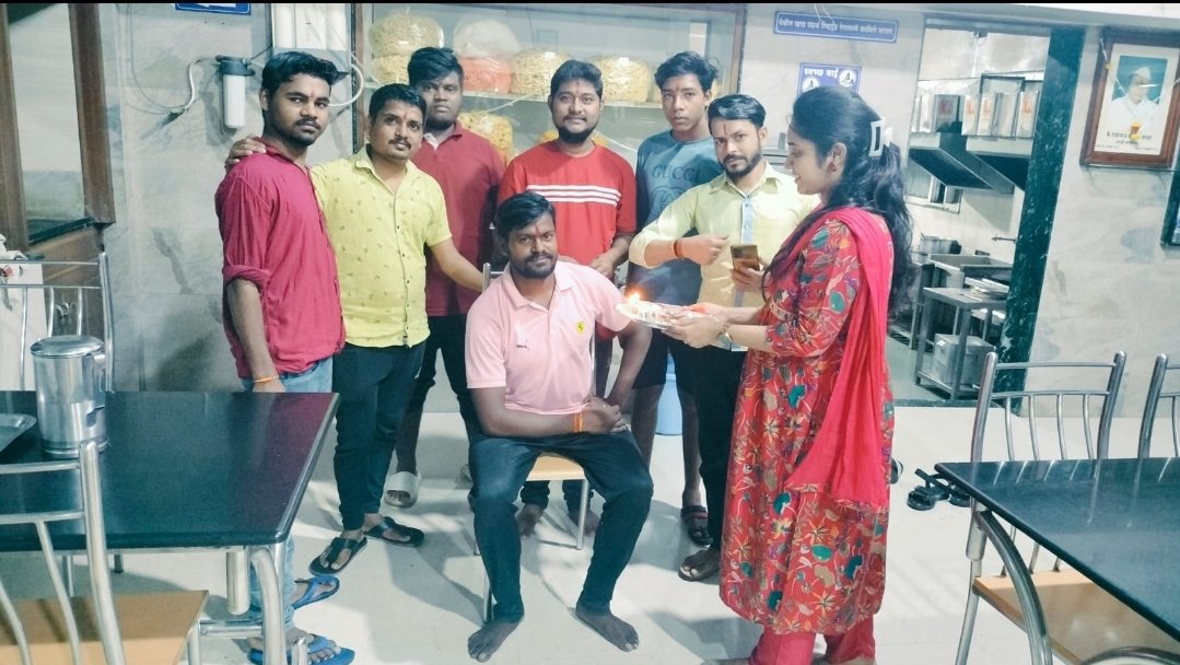 वाईतील गिरीराज हॉटेलमध्ये रंगला अनोखा रक्षाबंधन सोहळा