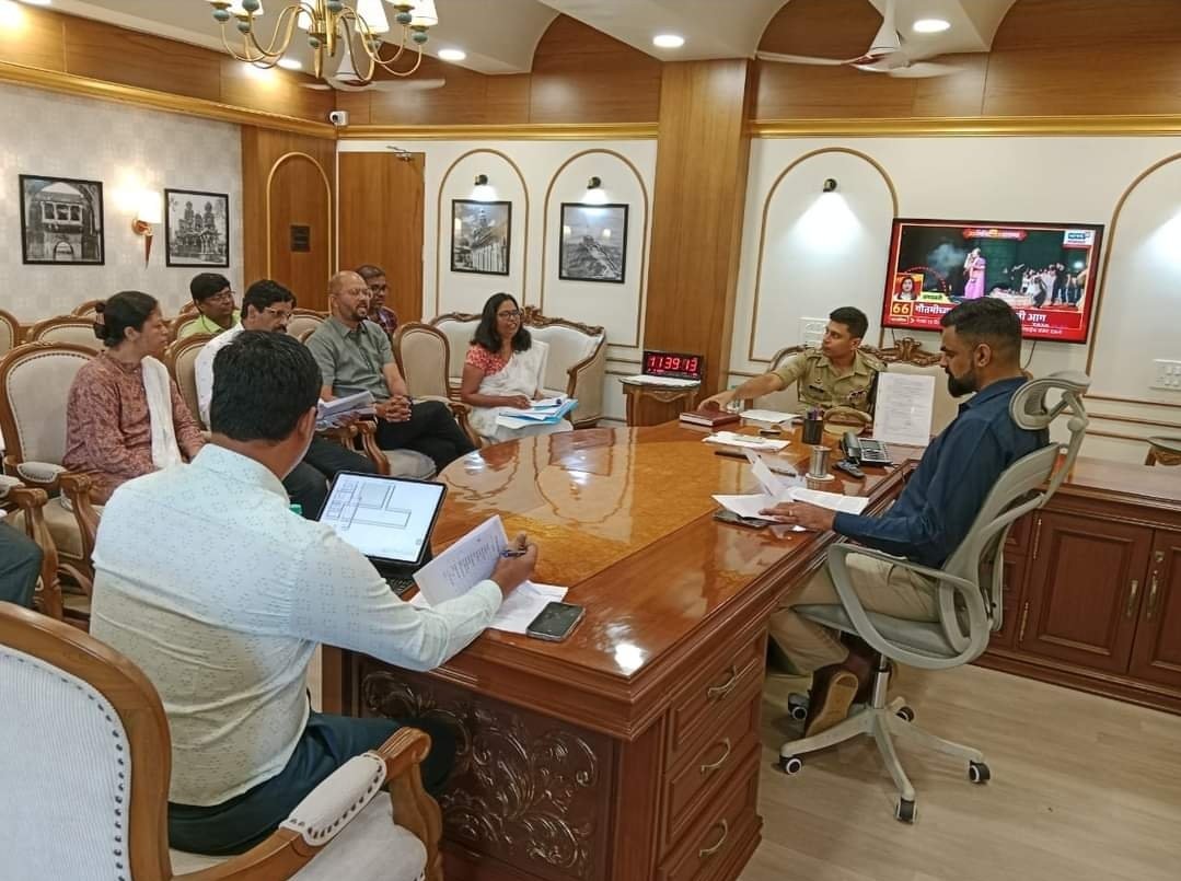 संवेदनशिल घटनांच्या प्रक्षेपणावर सनियंत्रण समितीचे बारकाईने लक्ष राहणार – जिल्हाधिकारी जितेंद्र डुडी