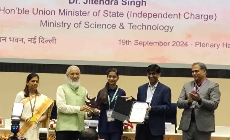 ज्ञानदीप स्कूल वाई च्या कु.सज्ञा वाशिवले हिच्या ” स्मार्ट मल्टीपर्पज टेबल” या उपकरणास राष्ट्रस्तरीय इन्स्पायर मानक ॲवार्ड