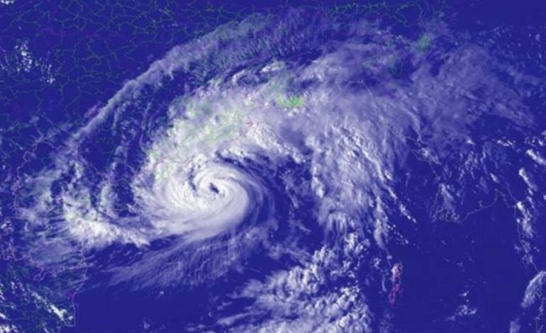 राष्ट्रीय आपत्ती व्यवस्थापन समितीने बंगालच्या उपसागरात येणाऱ्या संभाव्य चक्रीवादळाचा मुकाबला करण्यासाठीच्या सज्जतेचा आढावा घेण्यासाठी केले बैठकीचे आयोजन