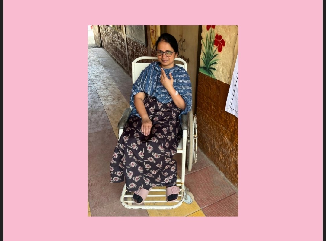 रुग्णालयातून डायरेक्ट मतदान केंद्रावर