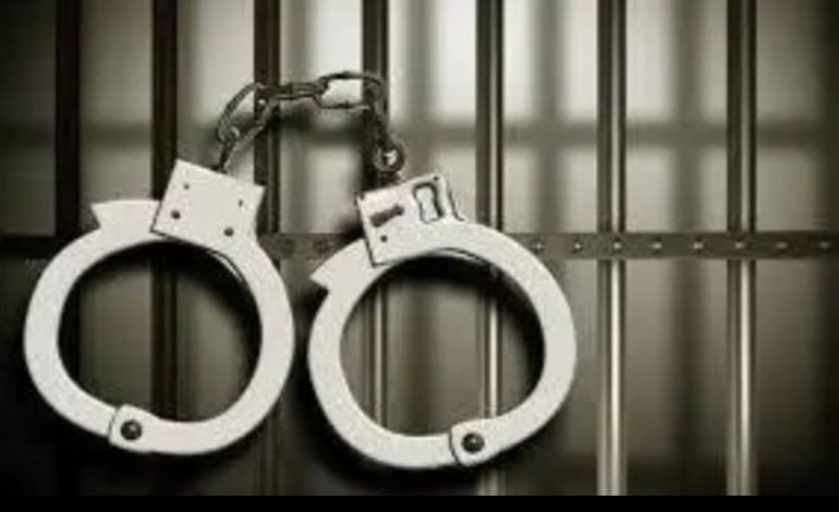 कोल्हापुरातील इंडियन बँकेच्या वकिलांना सीबीआयने 1.70 लाख रुपये लाच मागण्यासाठी आणि ती स्वीकारल्या प्रकरणी केली अटक