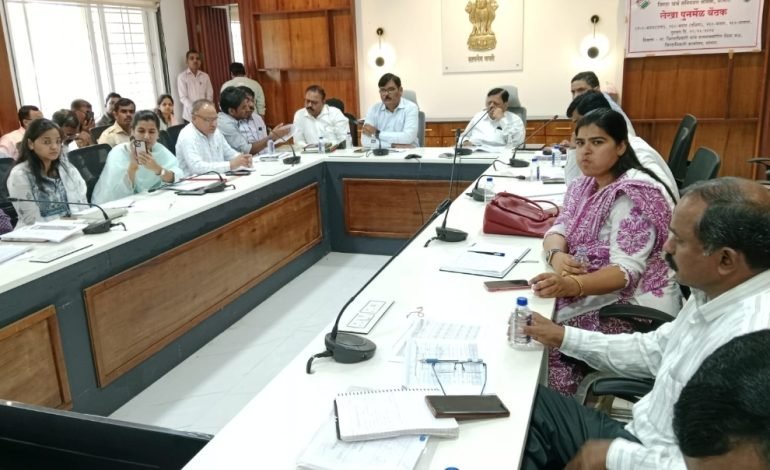 सुशासन सप्ताहानिमित्त गांव की और कार्यशाळा संपन्न