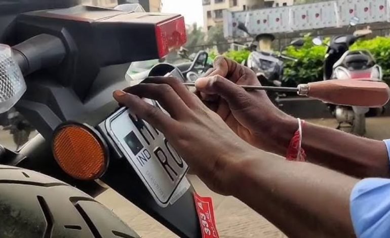 दुचाकी वाहनासाठी एमएच-11 डीटी मालिका सुरु*  *शासकीय फी भरुन आकर्षक क्रमांक आरक्षित करा