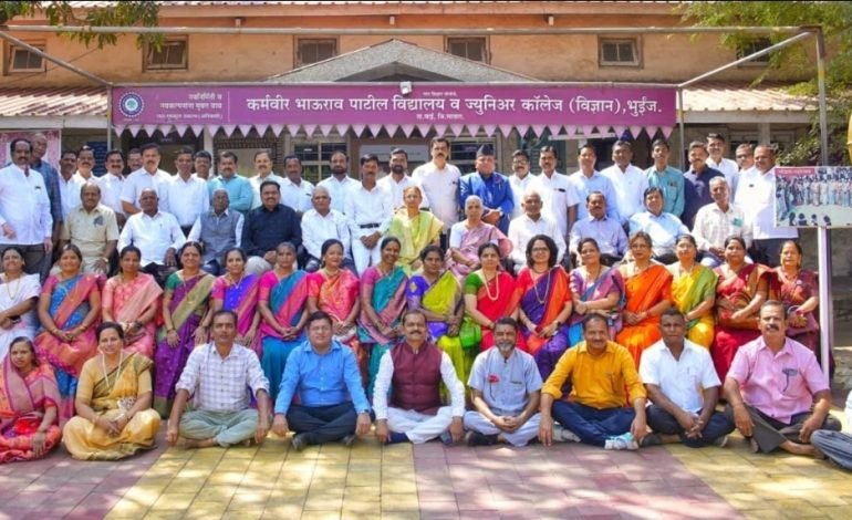 तब्बल ३९ वर्षानंतर ज्ञानमंदीरापासून दुरावलेली चिमणी पाखरं स्नेह मेळाव्याच्या निमित्ताने पुन्हा एकत्र