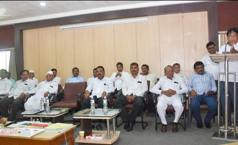 ‘किसन वीर’च्या उभारीत नामदार मकरंदआबांना आपणही साथ द्यावी प्रमोद शिंदेंचे आवाहन ; तोडणी वाहतुक करारास शुभारभ