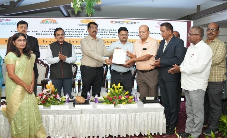 गुंतवणूक शिखर परिषद सातारा येथे संपन्न