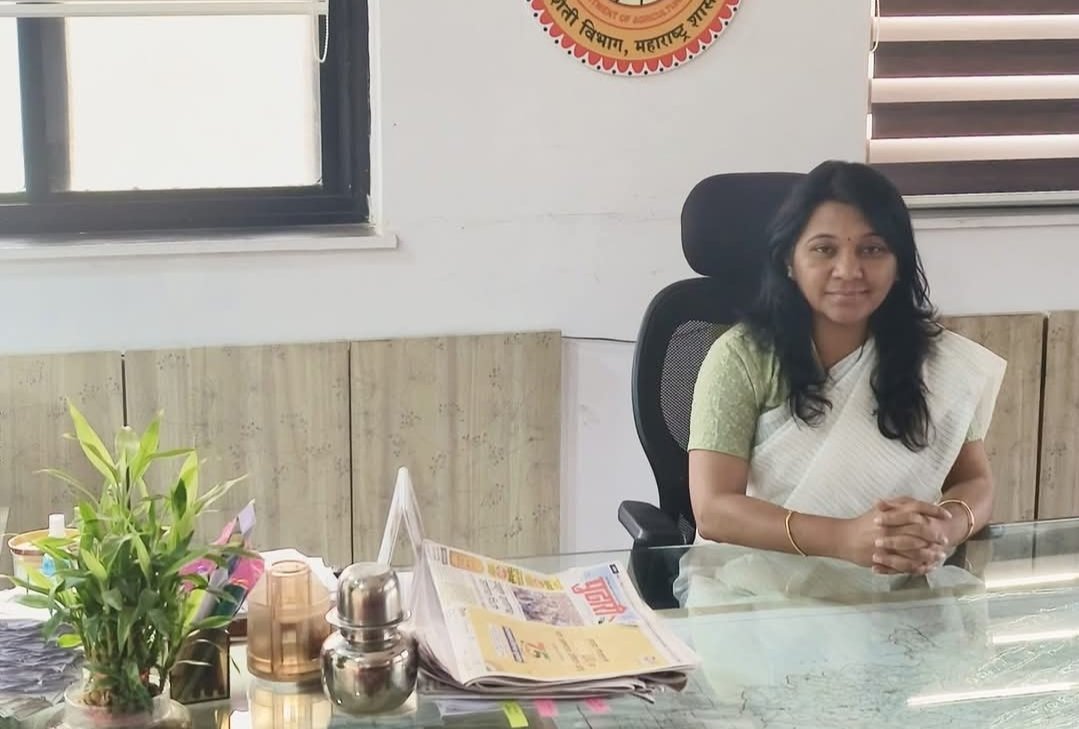 जिल्हा अधीक्षक कृषी कार्यालयाचा शंभर दिवस कार्यक्रमामध्ये राज्यस्तरीय स्पर्धेमध्ये कृषी विभागात दुसरा क्रमांक