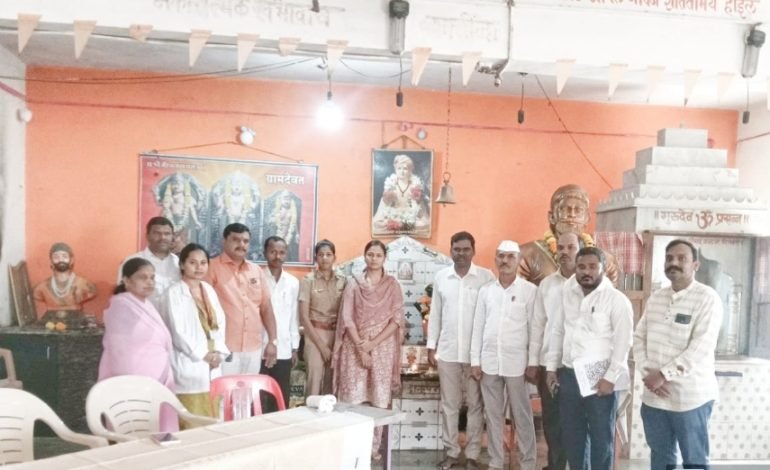 देगाव येथे महसूल सेवा पंधरवडा कार्यक्रमात दाखल्यांचे वाटप